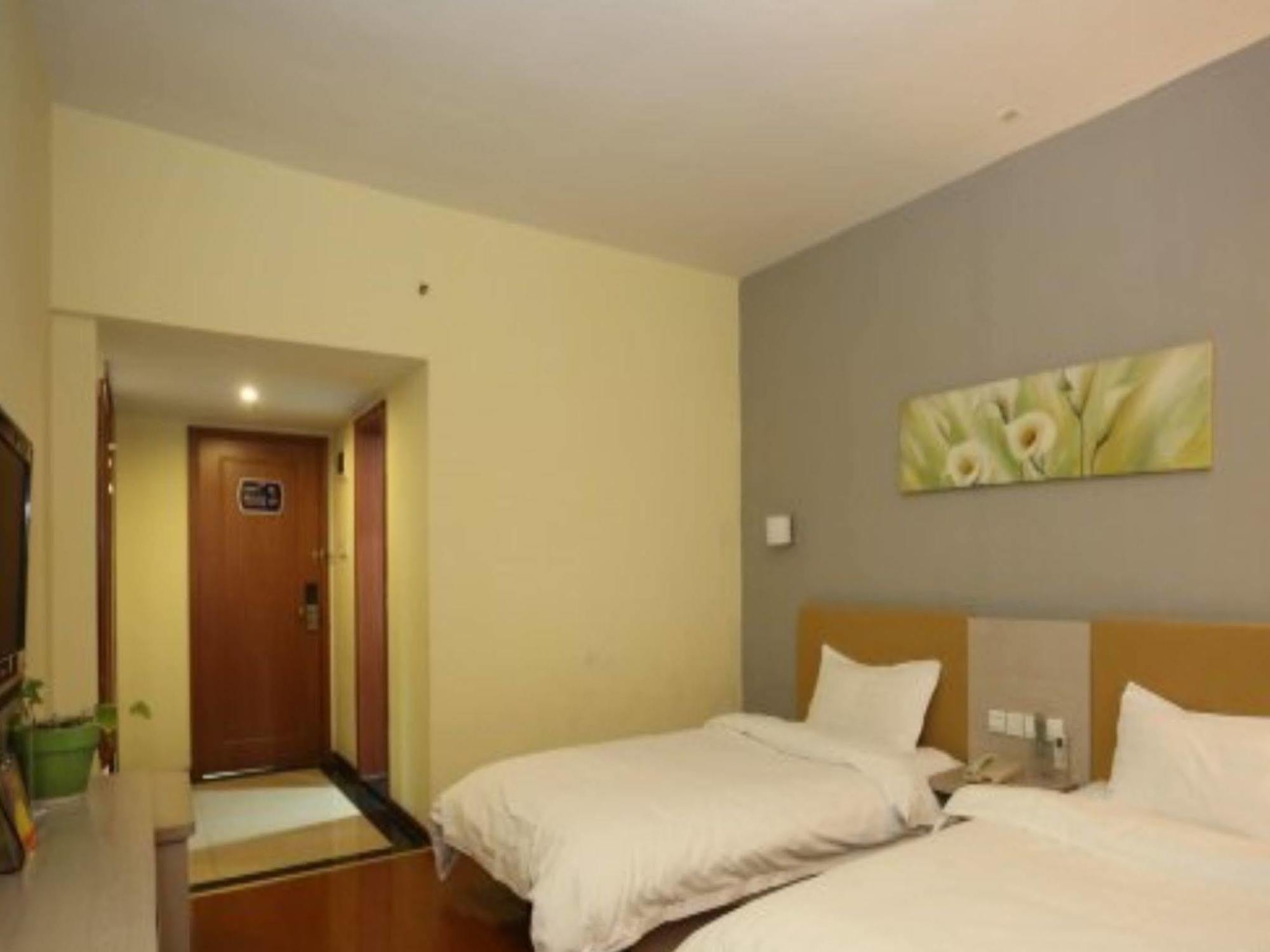 Mellow Orange Hotel Csangsa Kültér fotó
